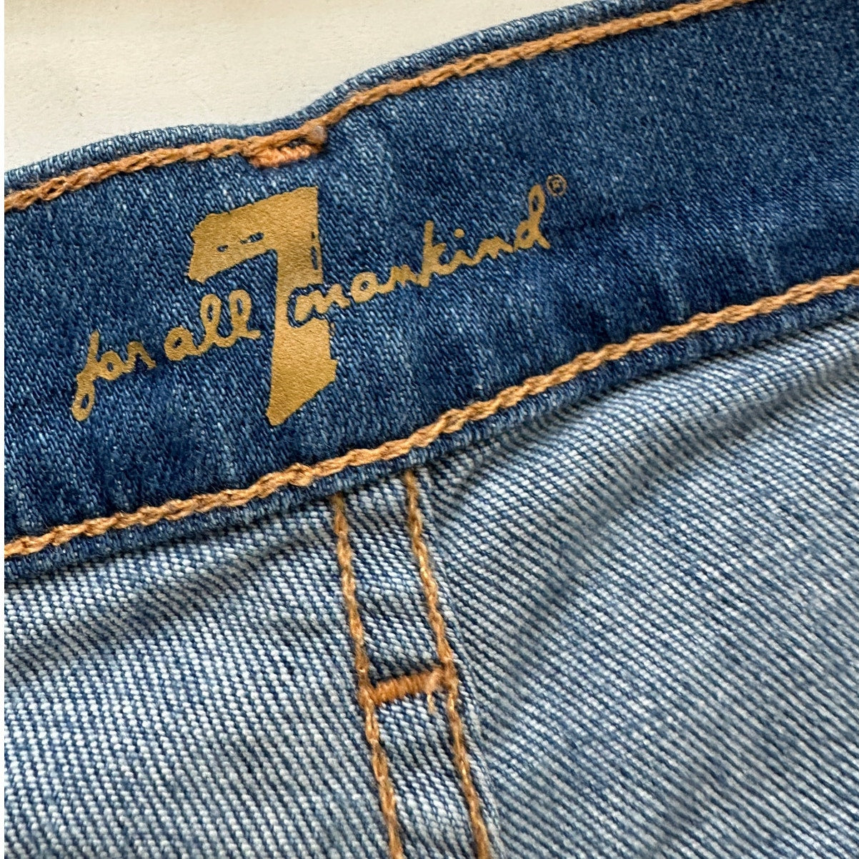 7 For All Mankind Medium Wash Mid Rise Button Fly Roll Up Cuff Jean Shorts 26