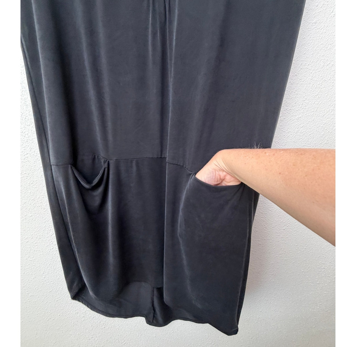 Dolan Left Coast Black Cupro V Neck Hi Low Pocket Dress XS