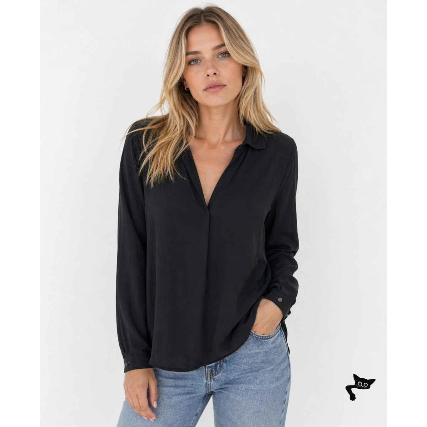 Leith Black Blouse V Neck Long Sleeve Lightweight Flowy Top Women M