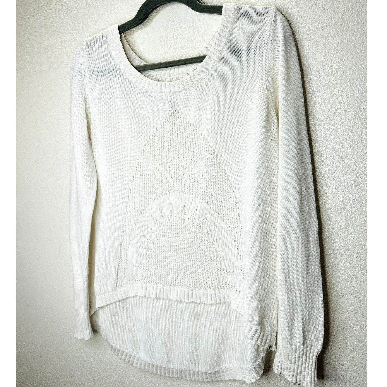 Billabong White Boat Neck High Low Shark Knit Pattern Sweater M