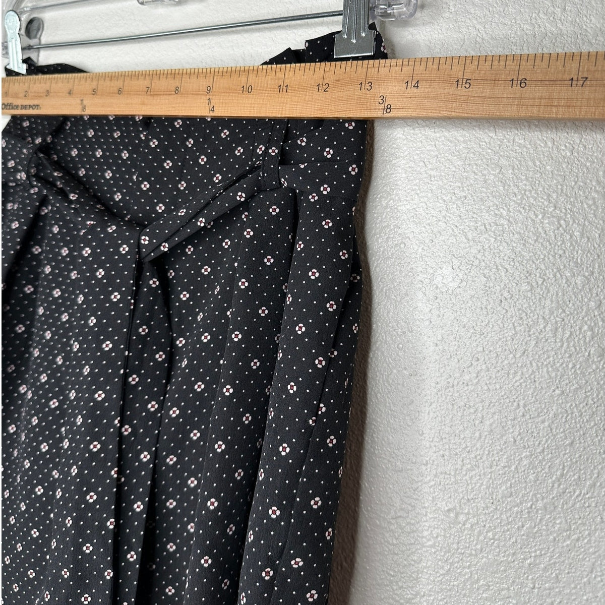 Bishop + Young Serafina Shorts Black Red White Positano Print M