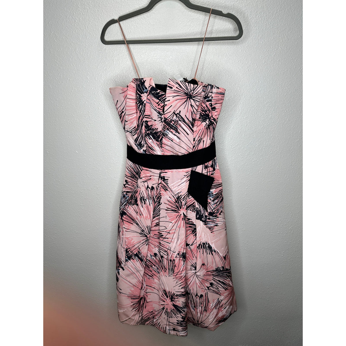 NWT Carolina Herrera Pink Black Splash Parasol Print Faille Strapless Cocktail Dress S