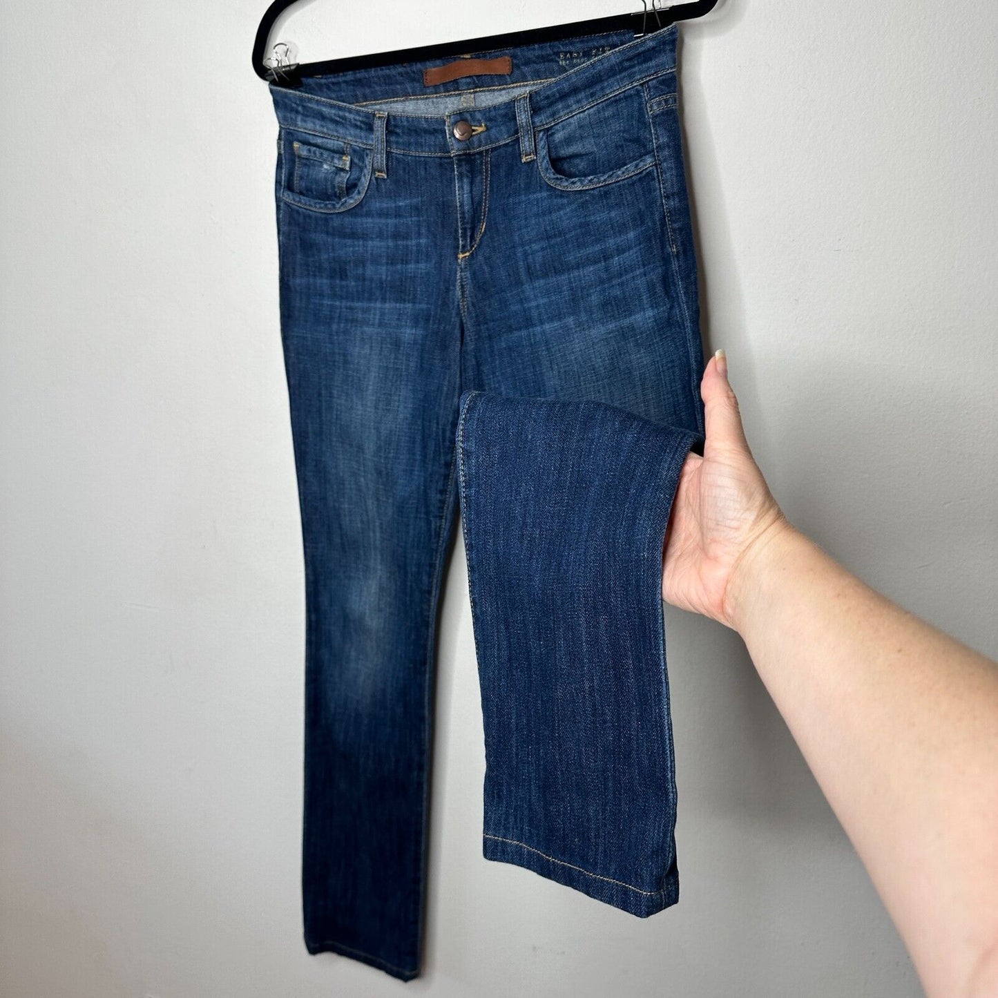 Joe's Dark Wash Blue Gabriella Easy Fit Best Friend 5 Pocket Low Rise Jeans 25