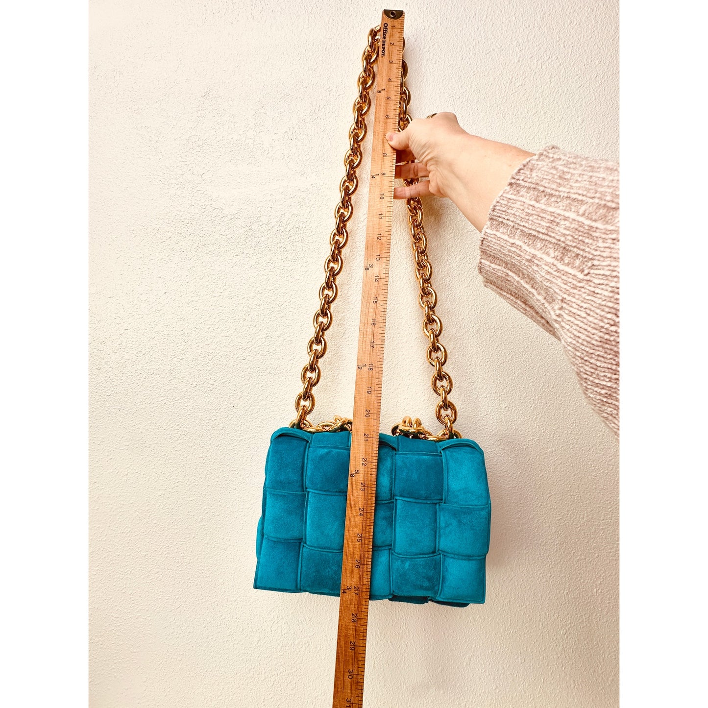 NWOT Bottega Veneta Chain Cassette Bag – Turquoise Suede with Gold-Tone Chain
