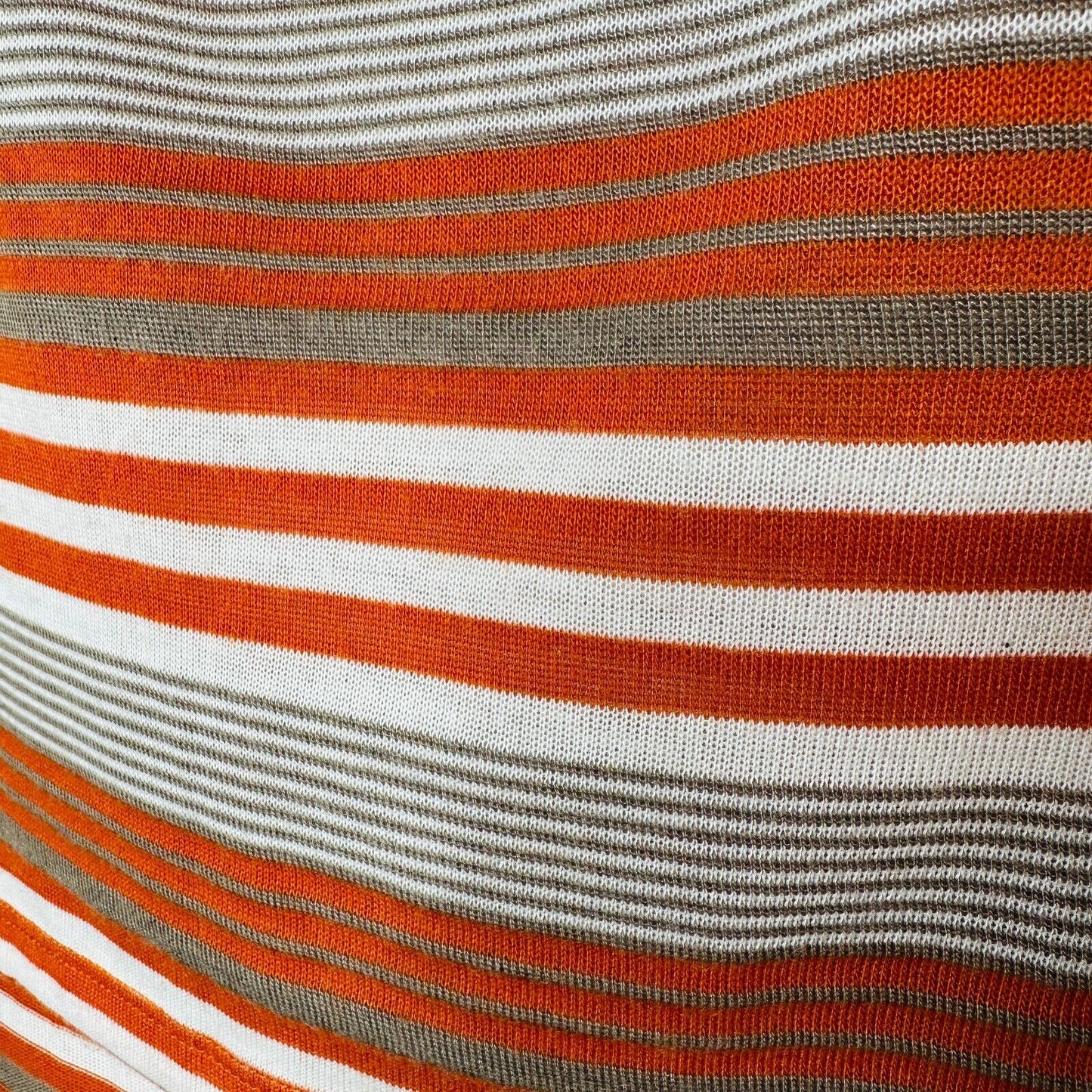 Papaya Casual White Orange Tan Striped Short Sleeve Crop Scoop Neck Tee Medium