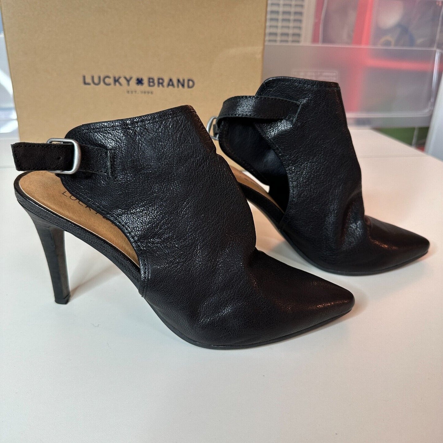 RARE Lucky Brand Ibiza Jet Black Pointed Toe Leather Ankle Strap Stiletto 7.5