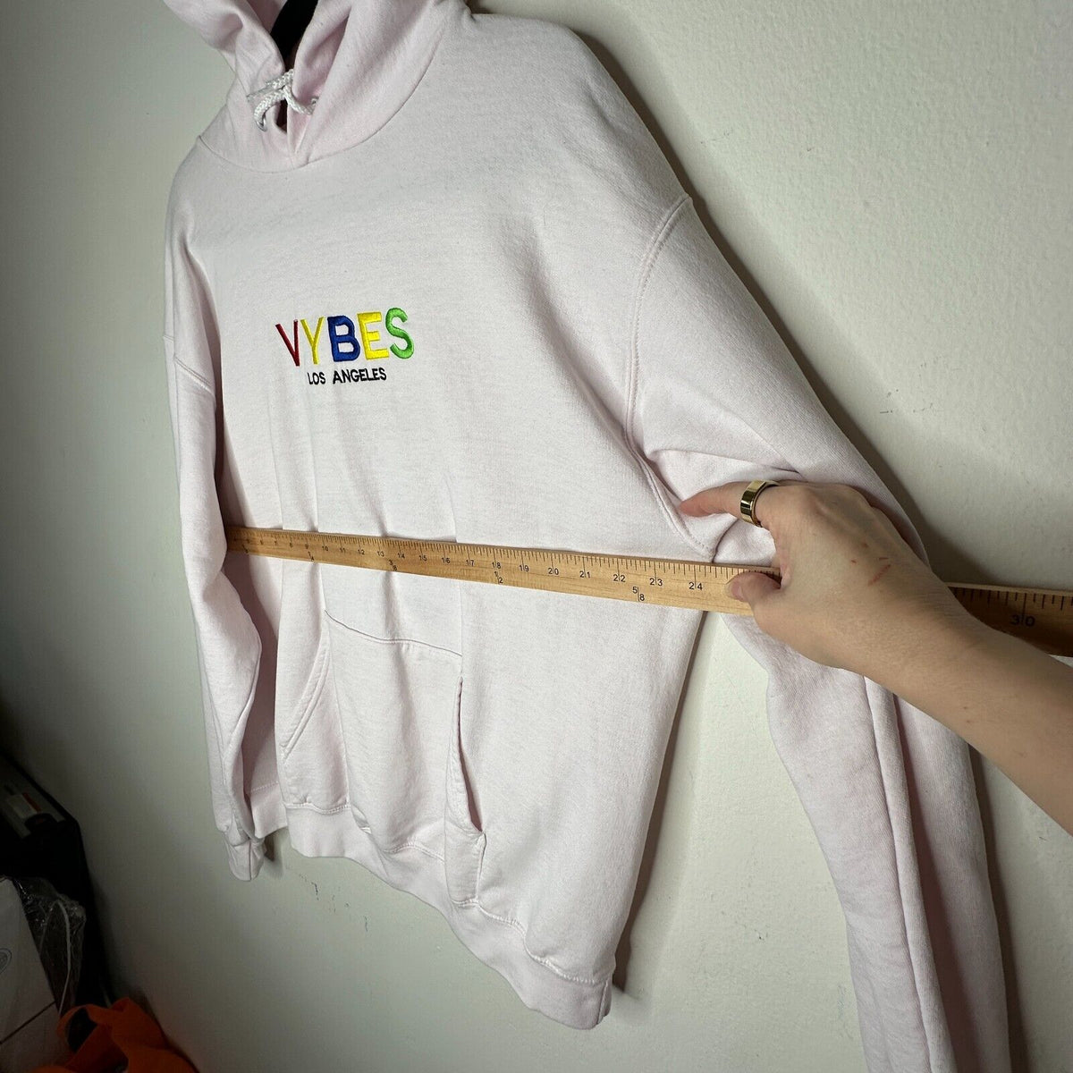RARE Saint Luis NYC Light Pink Sweatshirt Hoodie VYBES Los Angeles David Bowie M