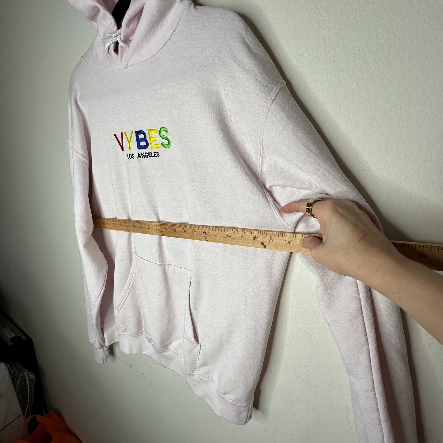 RARE Saint Luis NYC Light Pink Sweatshirt Hoodie VYBES Los Angeles David Bowie M