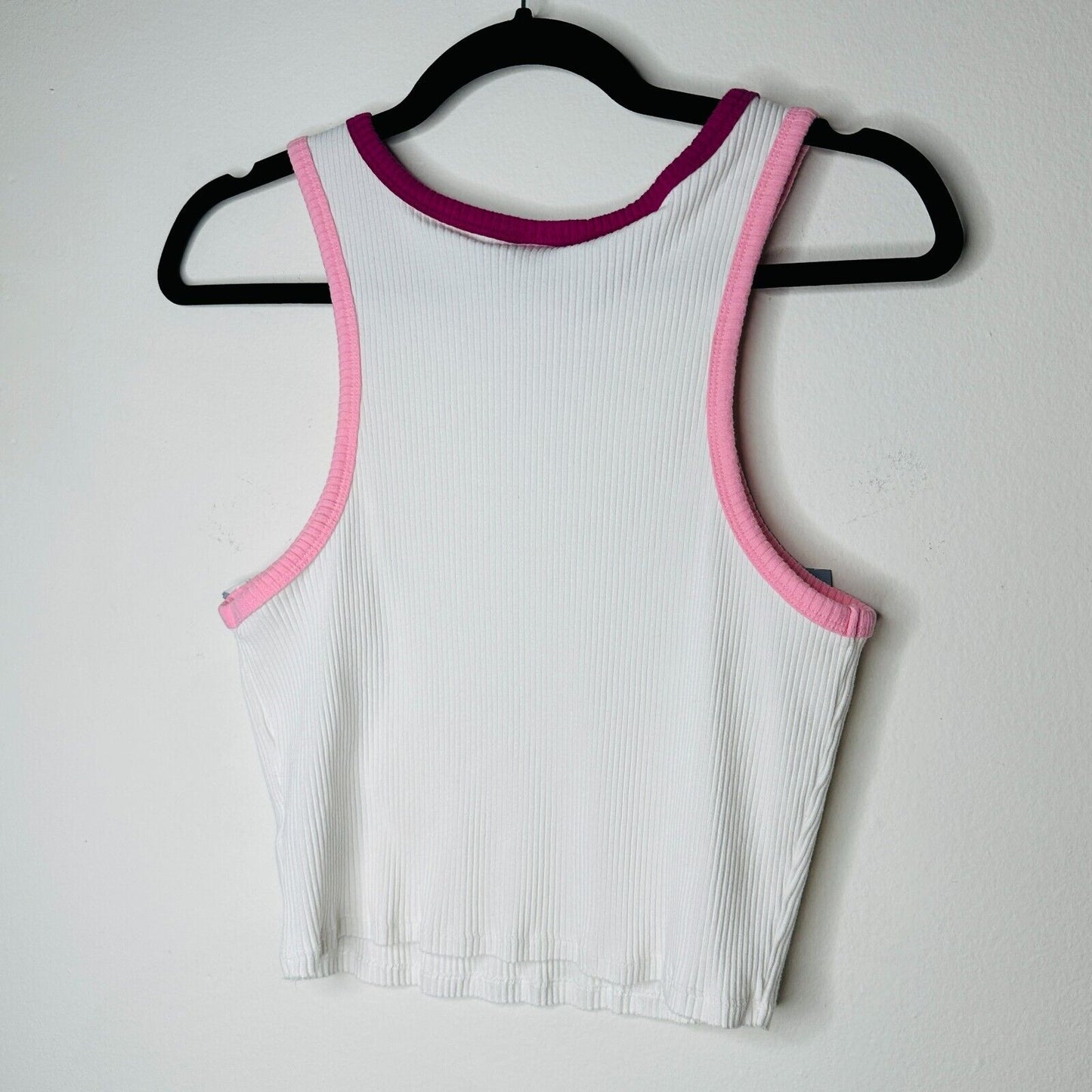Wild Fable Sassy White Rib Knit Racer Tank Crop Top Pink & Purple Neck Trim L