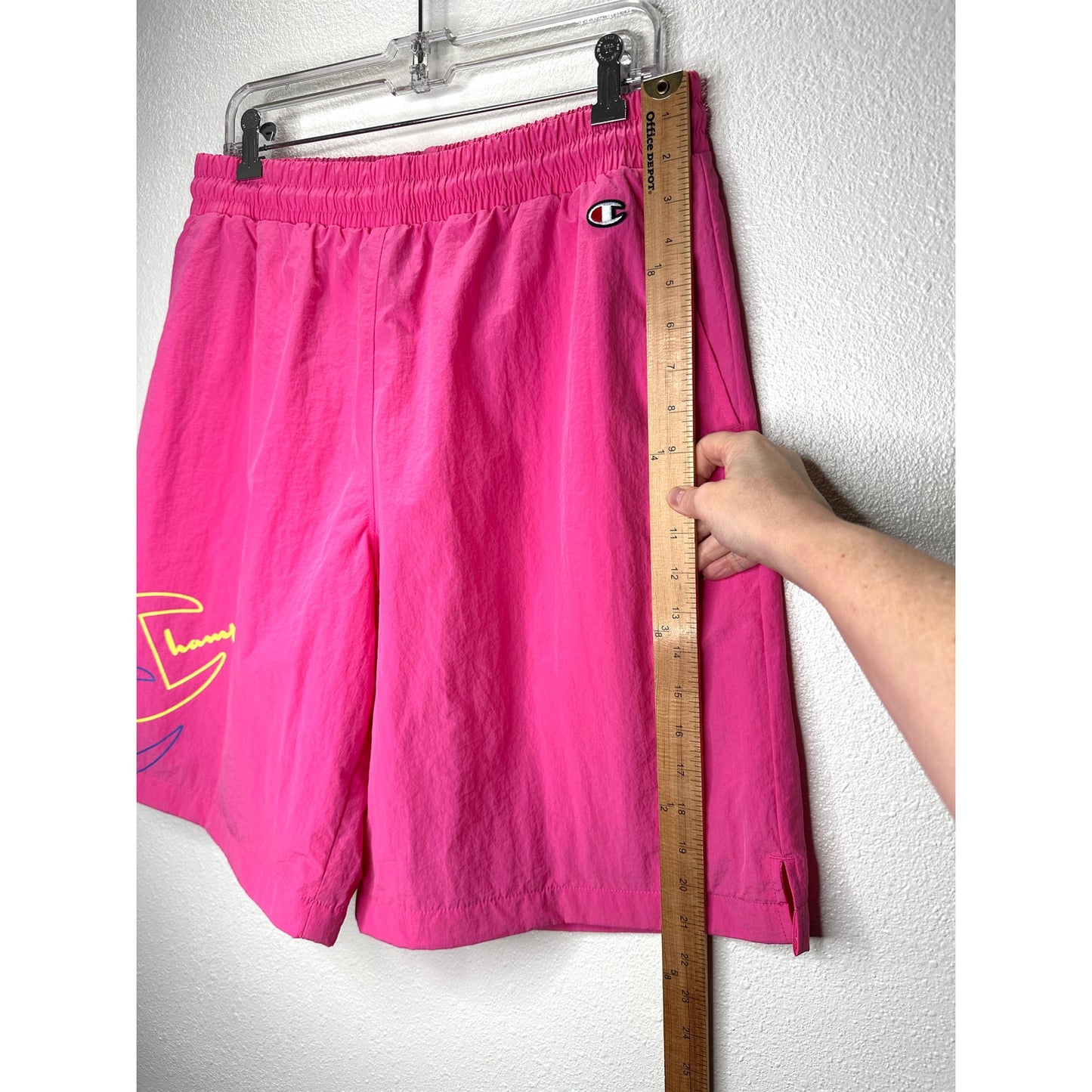 Champion Pink Lightweight Crinkle Nylon Lined Shorts Color Pop Logo L