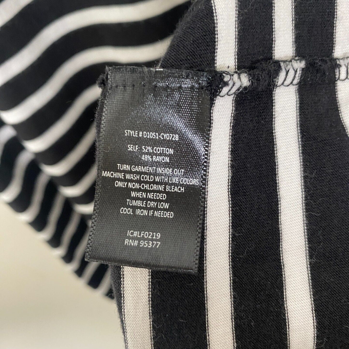 Evereve Sanctuary 3/4 Sleeve Black & White Stripe Open Back Tie Neck Dress XS