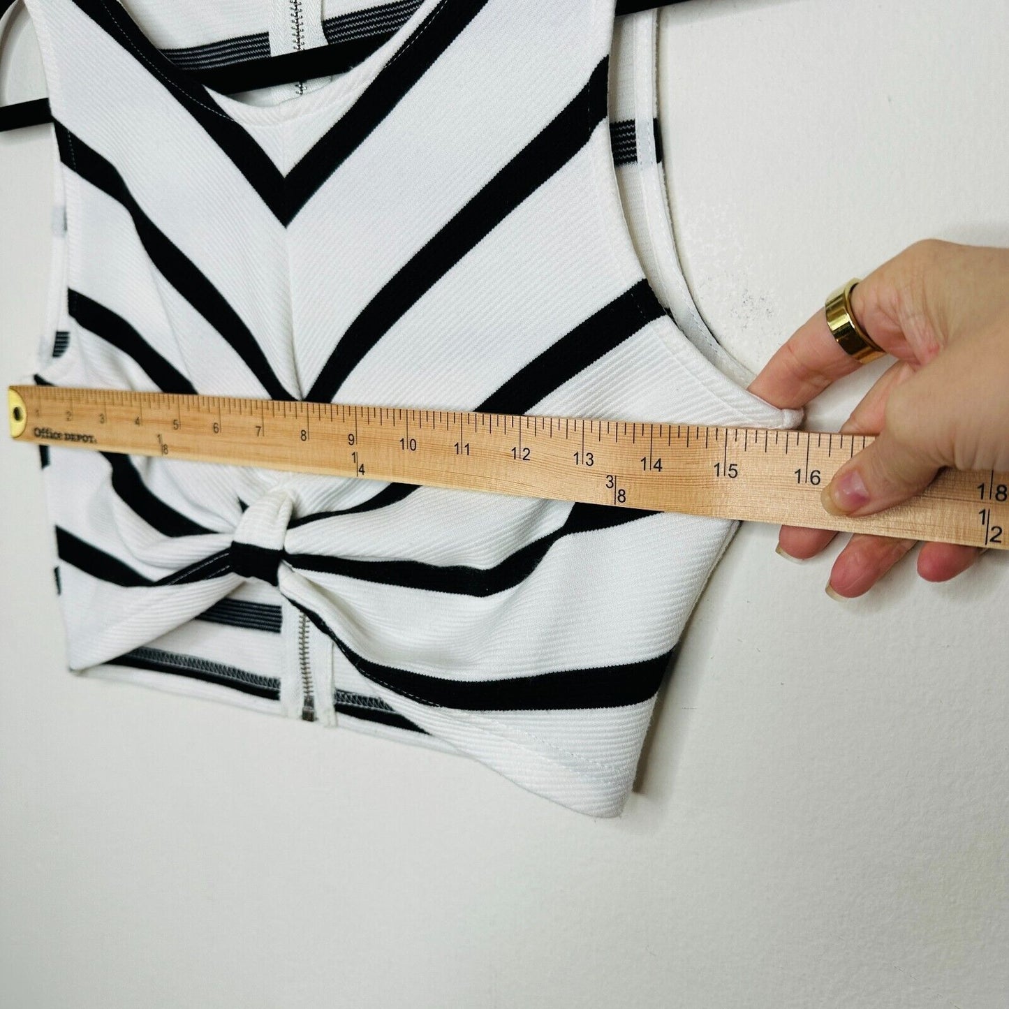 Ezra Black & White Striped Sleeveless V-Neck Crop Gathered Front Knot Back Zip S