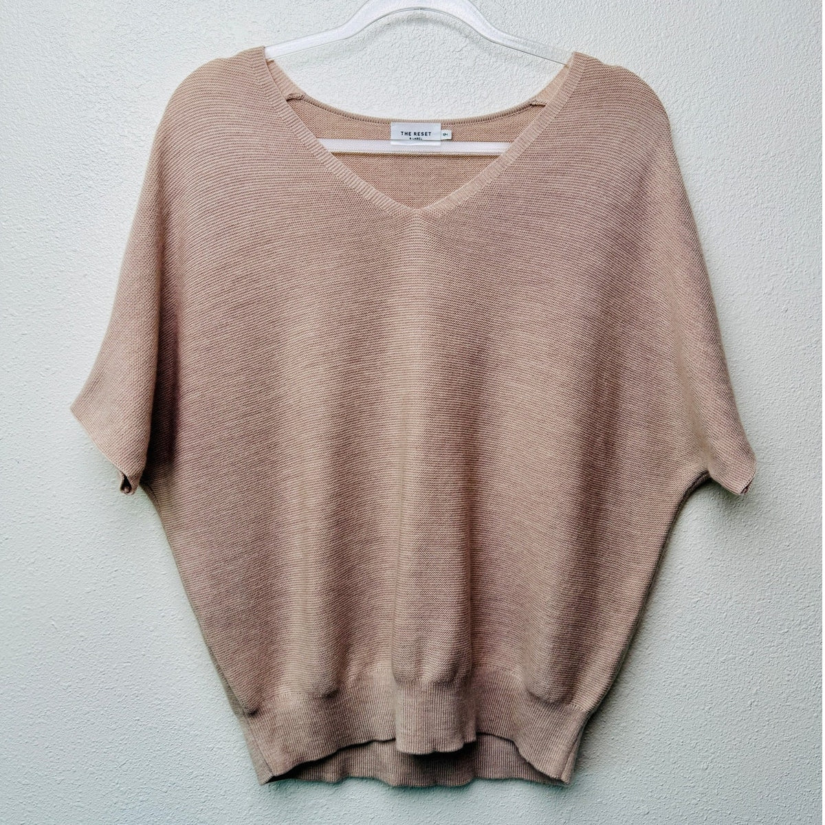 The Reset R Label Essential Pullover Mauve 100% Wool V Neck Dolman Sweater