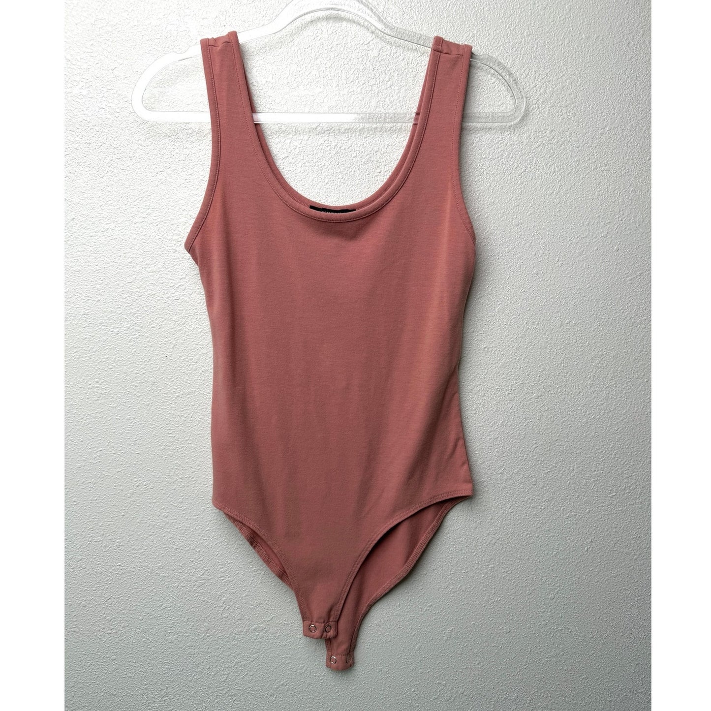 Forever 21 Dusty Pink Sleeveless Snap Bodysuit Tank Top Size M
