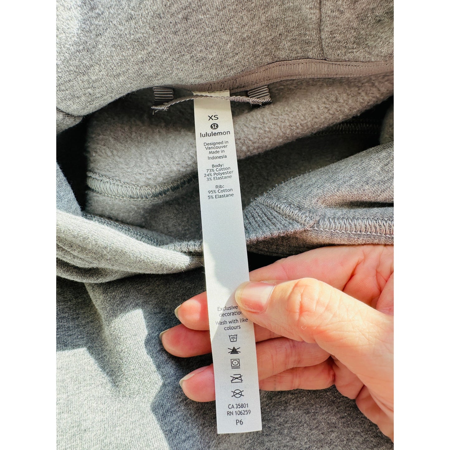 Lululemon heather Gray Long Sleeve Front Pouch Pullover Hoodie Sweater XS