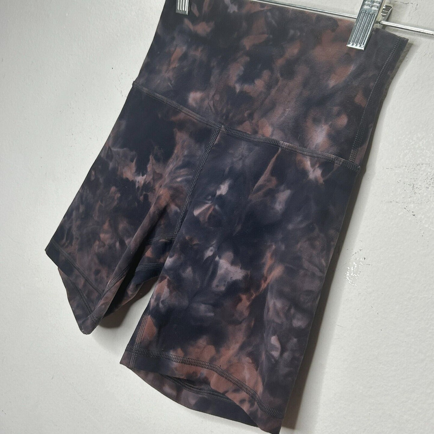 Lululemon Diamond Dye Graphit Gray Peach Pastel Align High-Rise Shorts 2