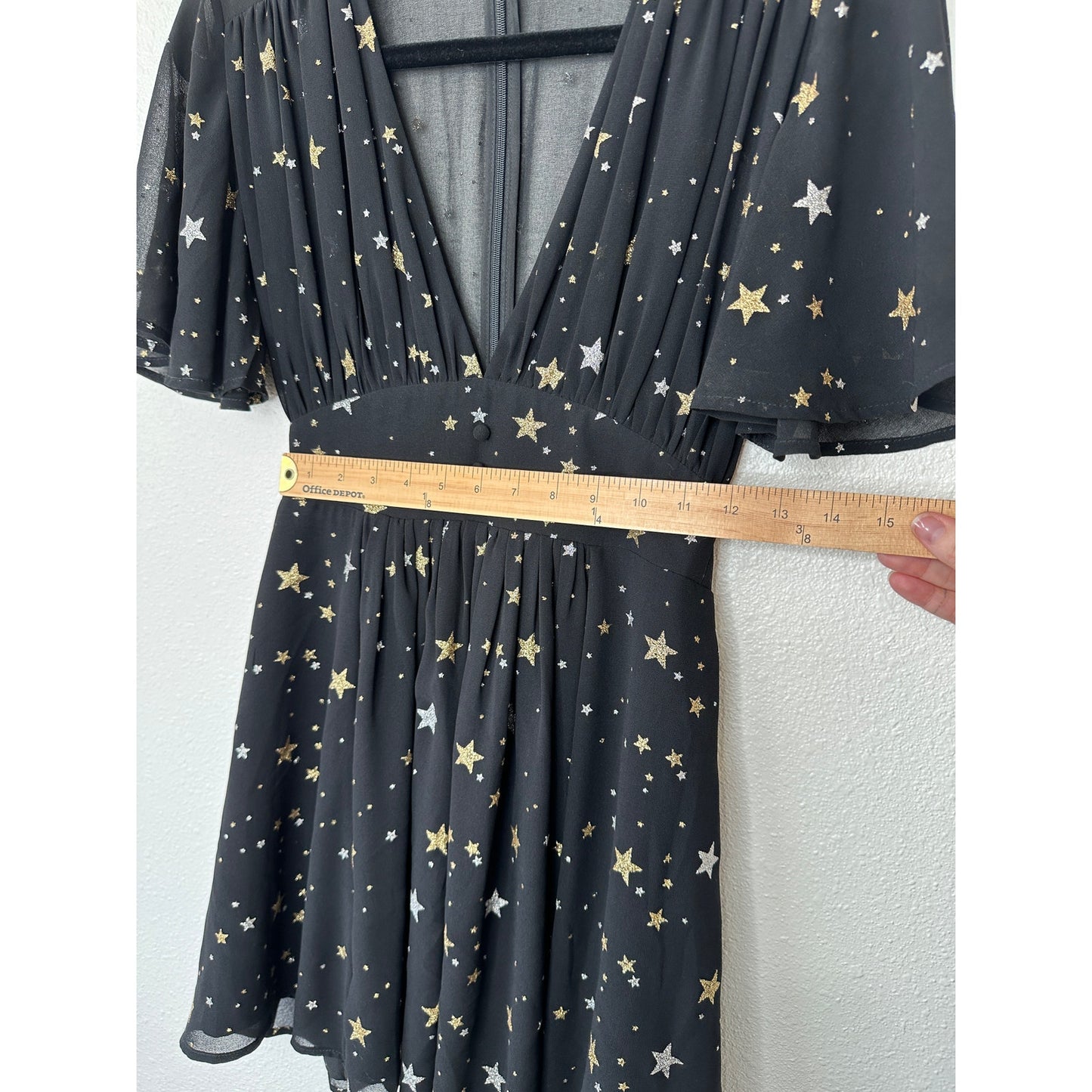 Privacy Please Ford Black Metallic Gold Silver Star Deep V Short Sleeve Dress XS