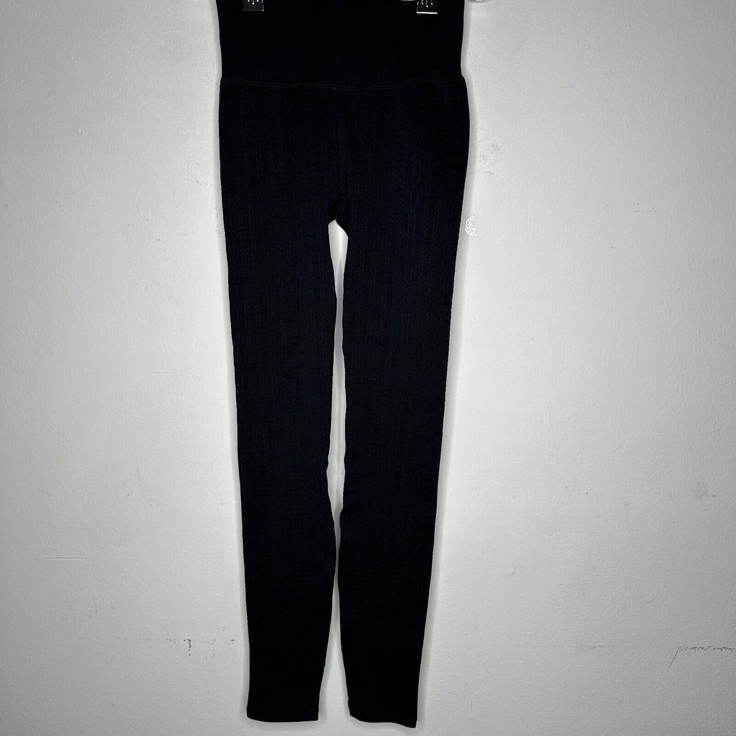 Alo Black Opaque Seamless Cable Knit Print High Waist Stretch Ankle Legging SM