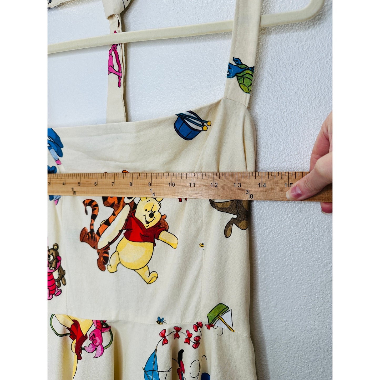 Vintage Cream Winnie The Poo Print Apron Dress Small