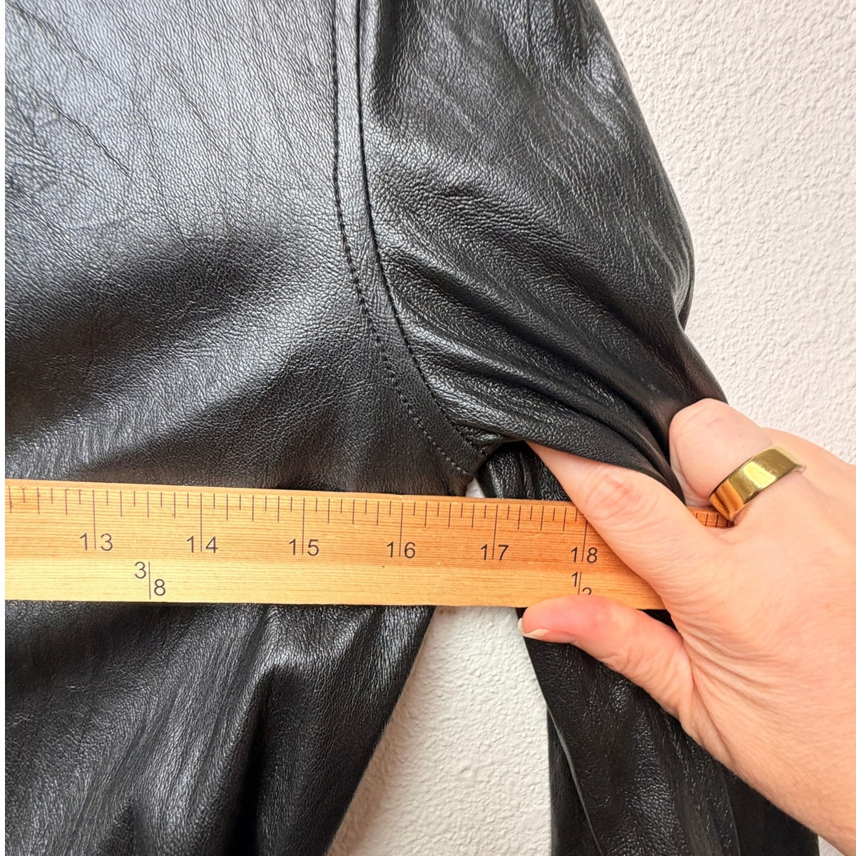 Aritzia Wilfred Caroline Black Vegan Leather Belted Shirt Dress Women's US XXS