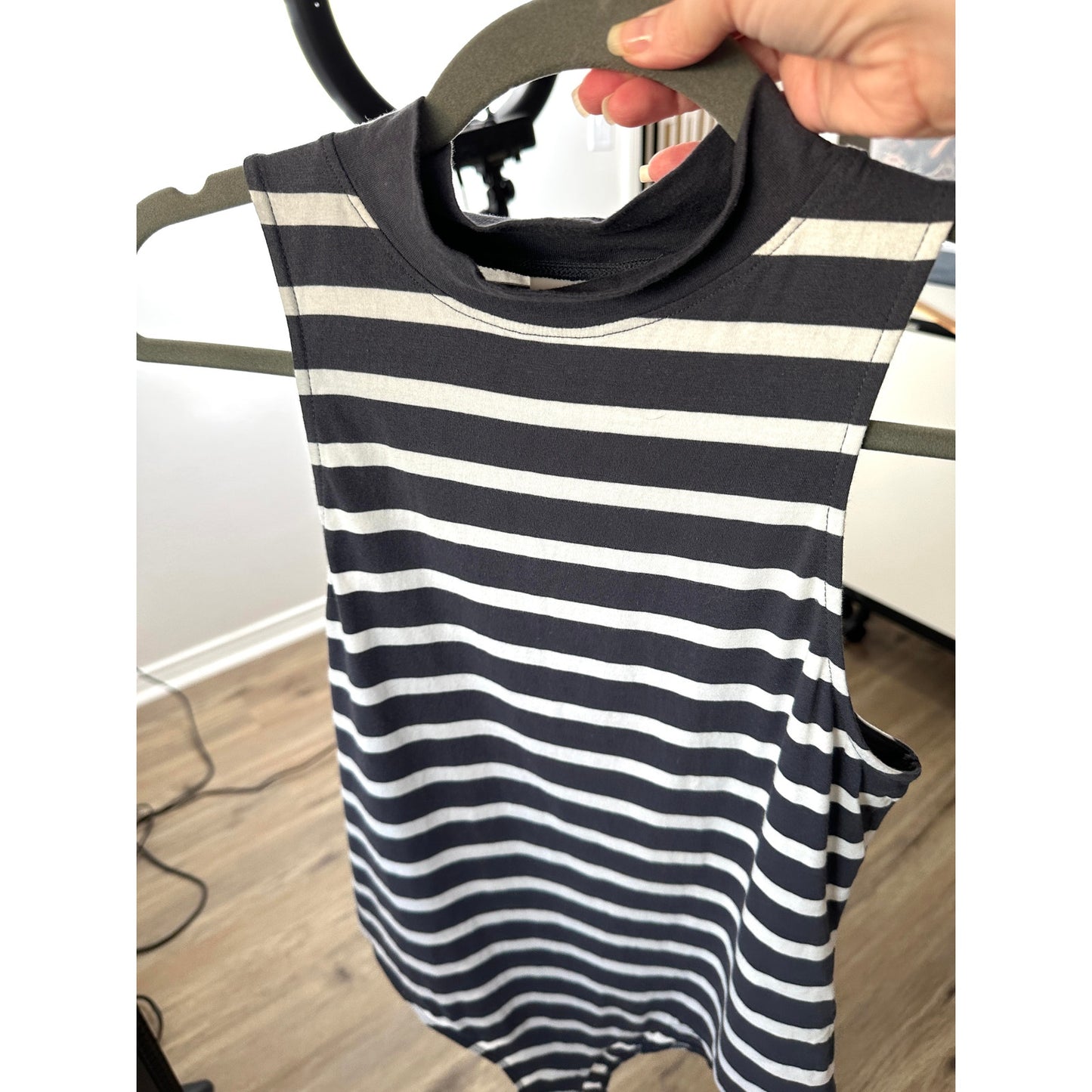 Abound Gray & White Stripe Sleeveless Mock Neck Bodysuit L