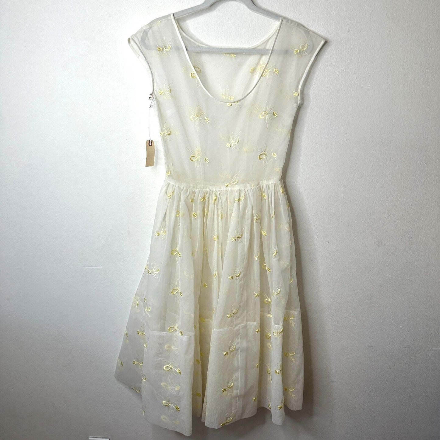 VINTAGE Sheer 50s Pale Lemon Yellow Floral Design Embroidered Sleeveless Dress