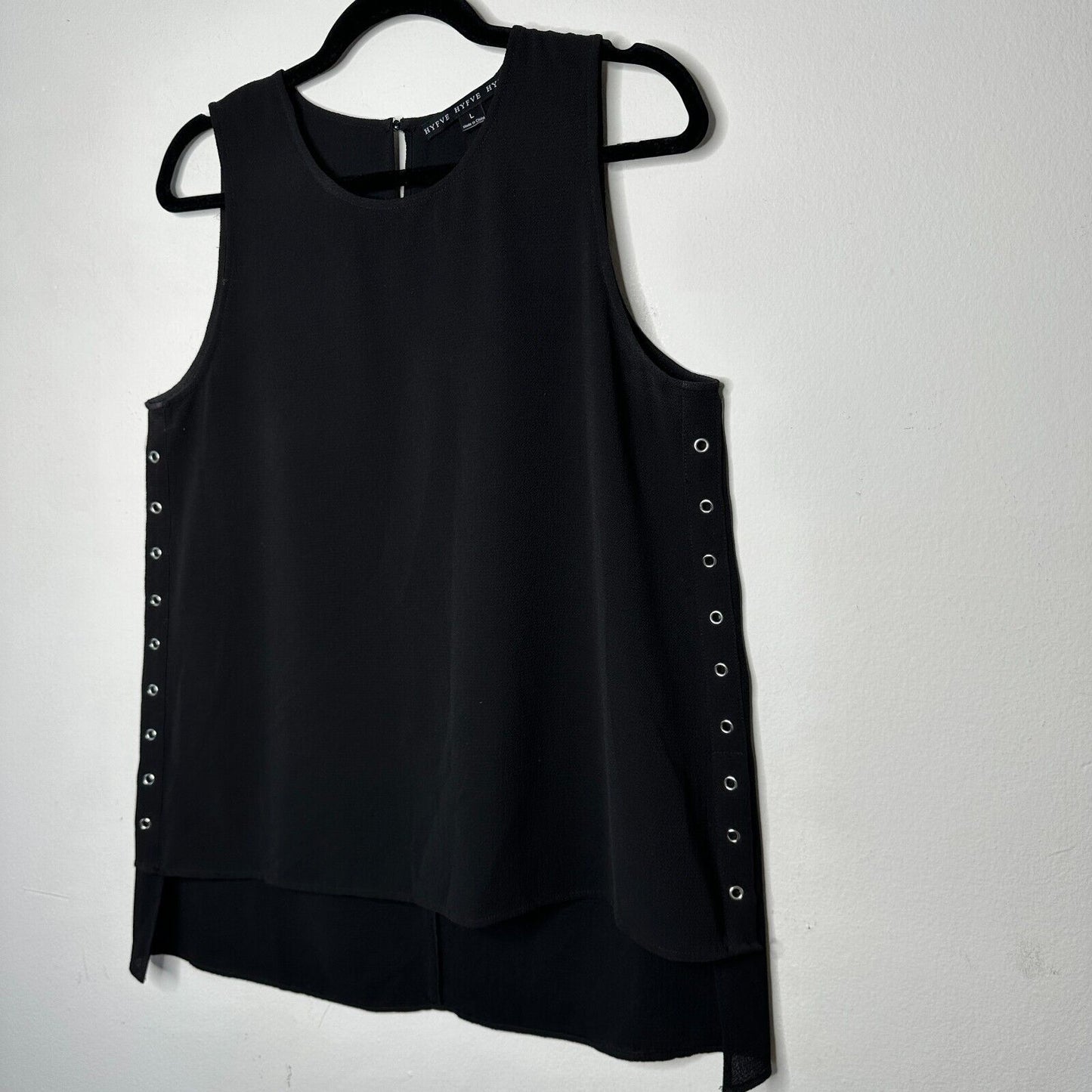 HYFVE Black with Silver Grommet Sleeveless Silky Hi Low Tunic Tank Keyhole Back