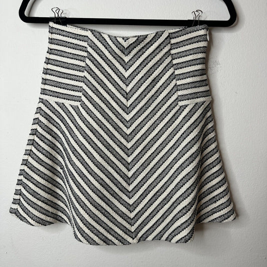 Ann Taylor Loft Petite Textured Cream & Black Chevron Stripes Flare Skirt XXSP