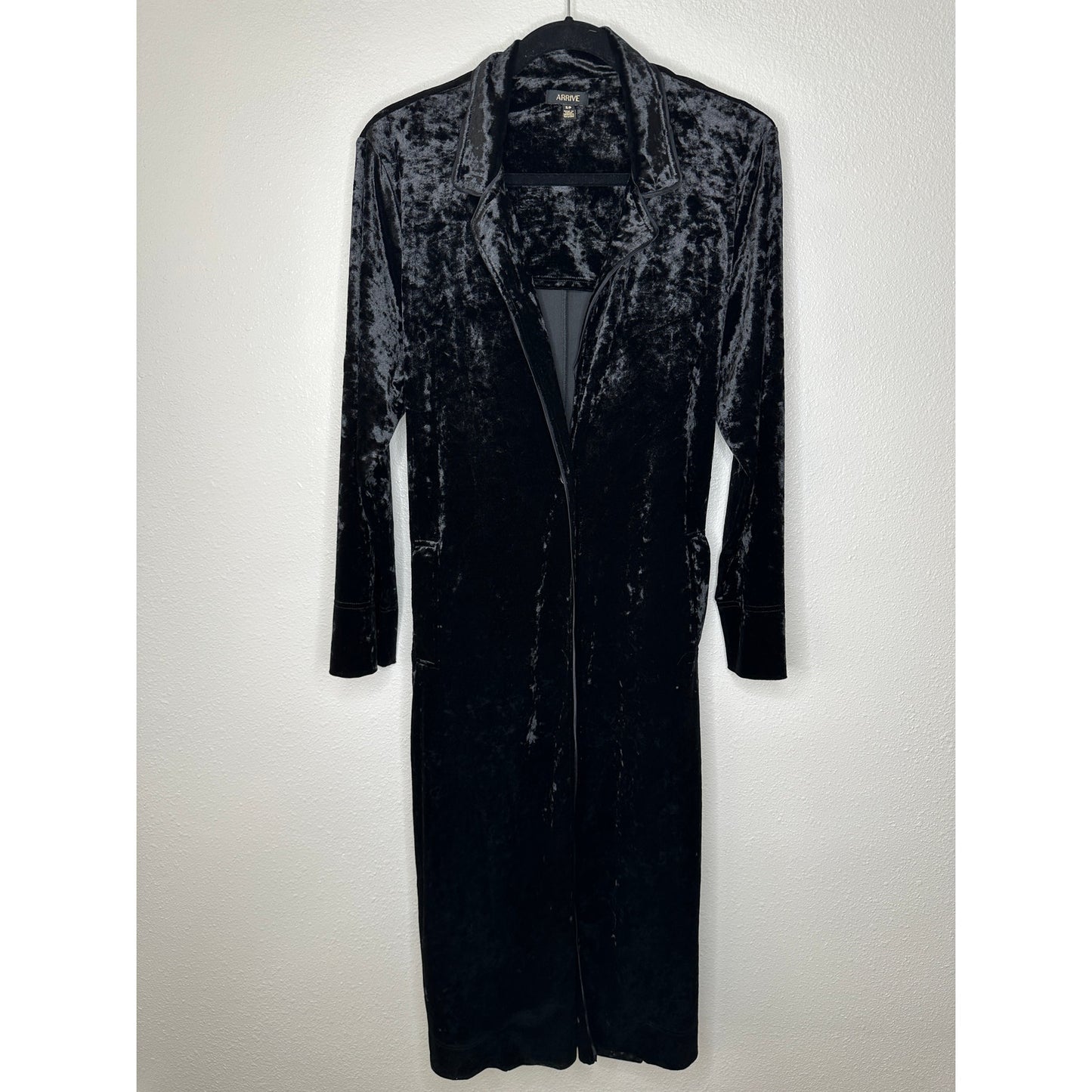 Arrive Black Velour Front Button Long Sleeve Tie Waist Midi Dress Small