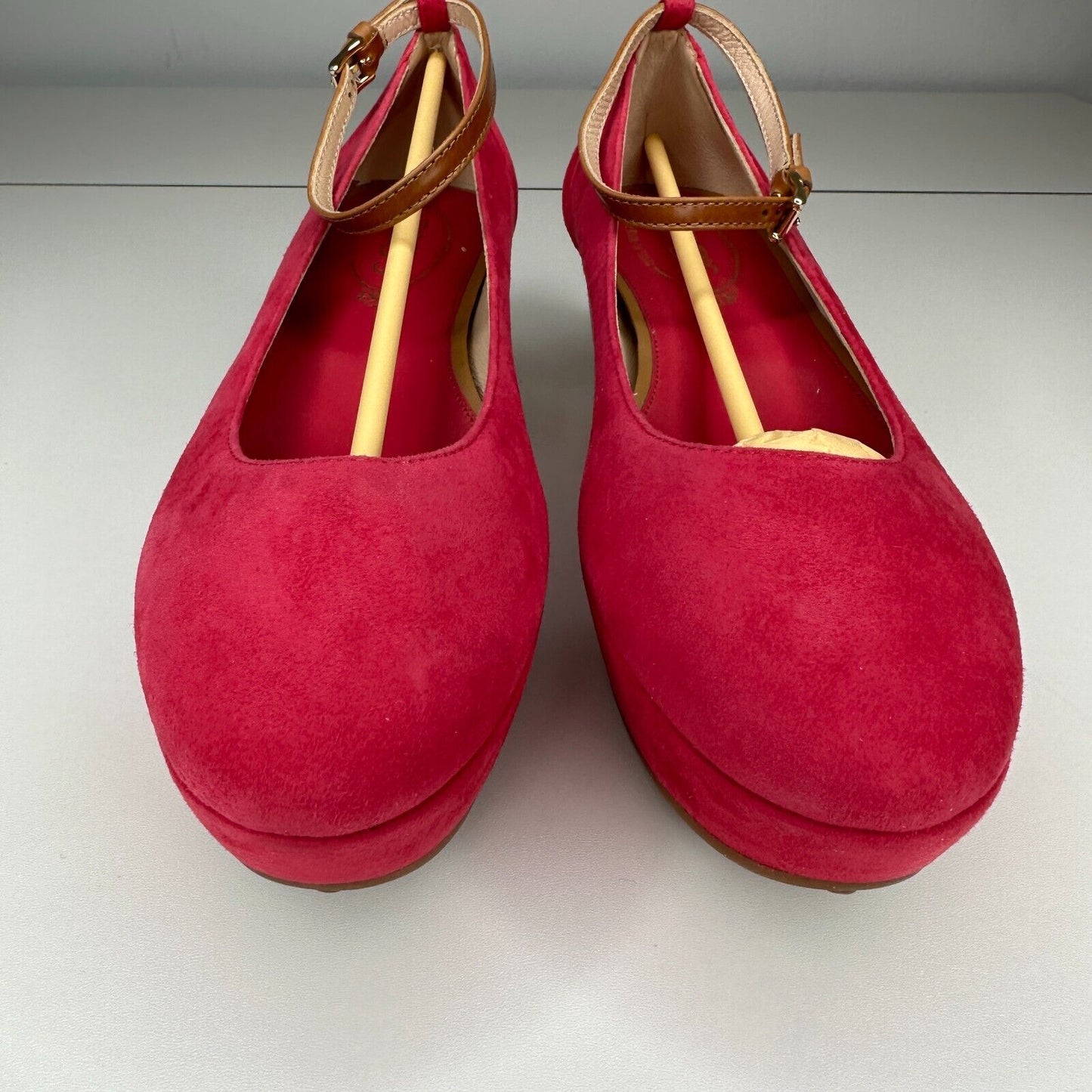 Tod's Deep Pink Suede Ankle Strap Ballerina Style Round Toe Wedge Shoes 38 / 8