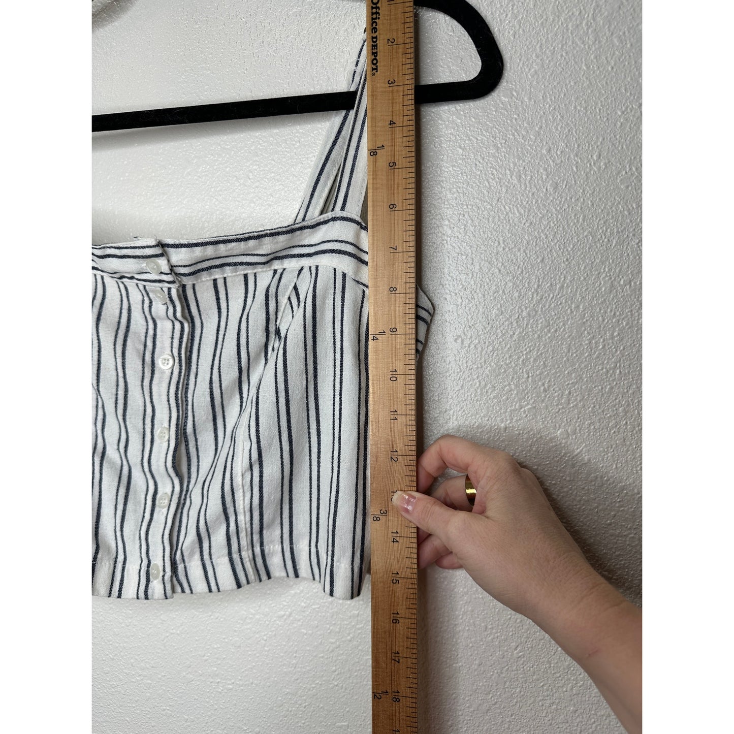 Brandy Melville Astrid White & Black Stripe Button Down Crop Top