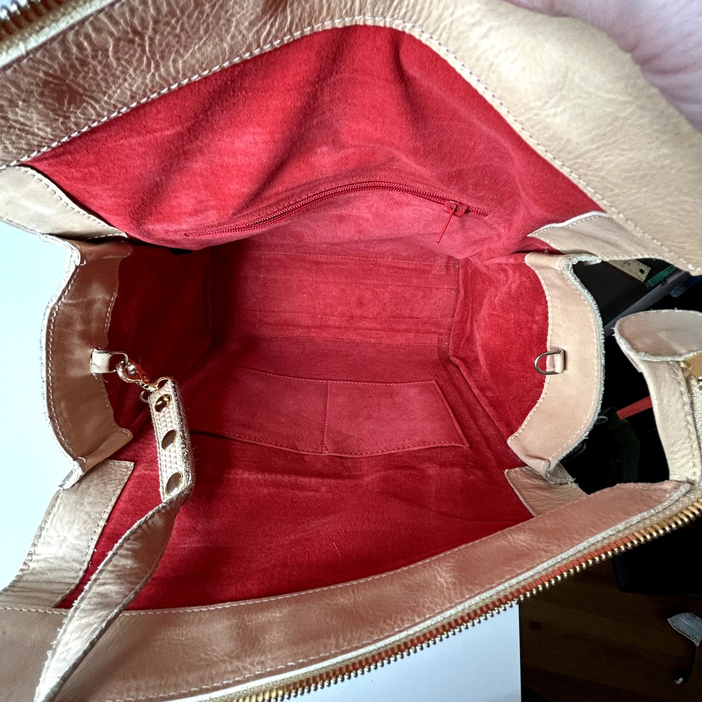 Hammitt Cream Leather Satchel Front Zip Pocket Red Interior Purse Leather Handle
