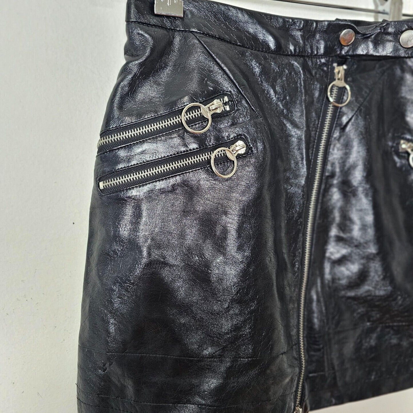 Meshki Black Faux Leather Mini Slant Silver Front Zip Diagonal Zip Pocket XS