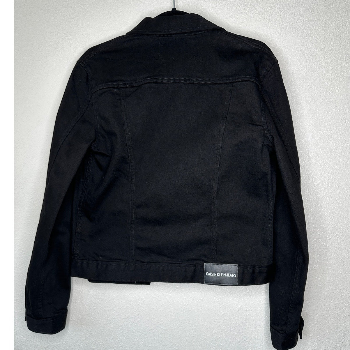 Calvin Klein Jet Black Denim Silver Button Front Collared Crop Jean Jacket M