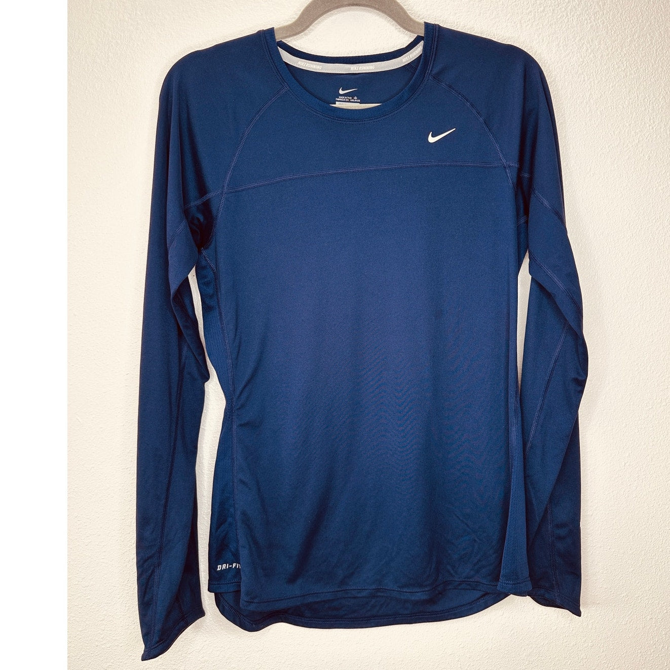 Nike Navy Blue Long Sleeve Round Neck Running Shirt L
