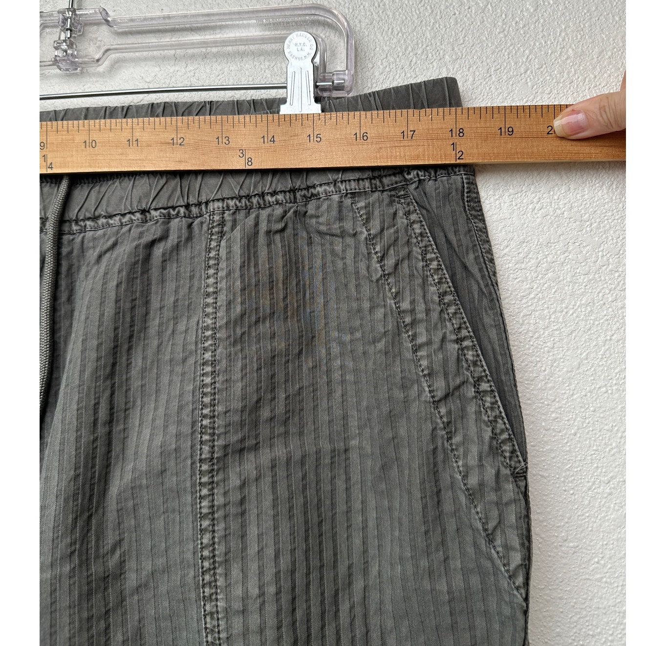 NWT James Perse Women’s Striped Utility Jogger Pants Green Sz 4