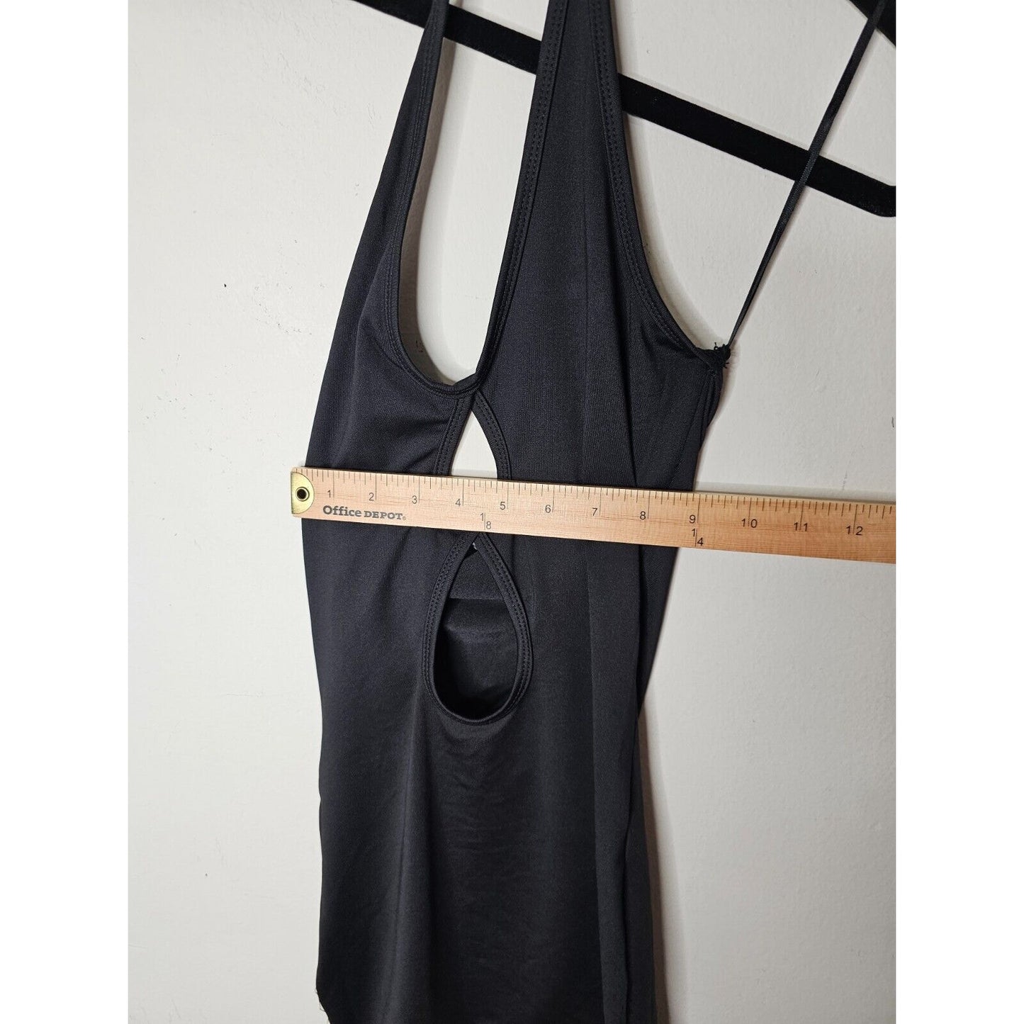 Dyln Black Aida Bodycon Deep V Halter Top Key Hole Front Cutouts Mini Dress XS