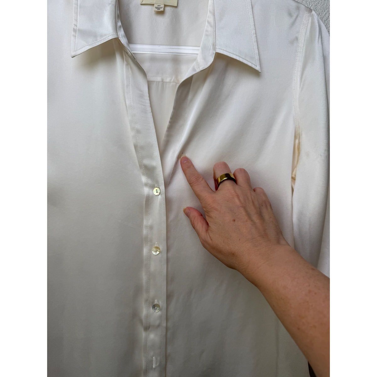 L'Agence Ivory Silk Button Front Blouse Women S