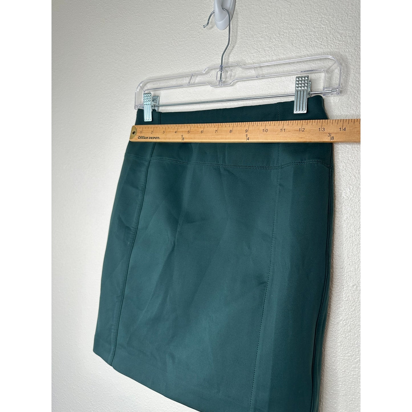 Lululemon Go Cityfarer Forest Green Pencil Mini Skirt 6