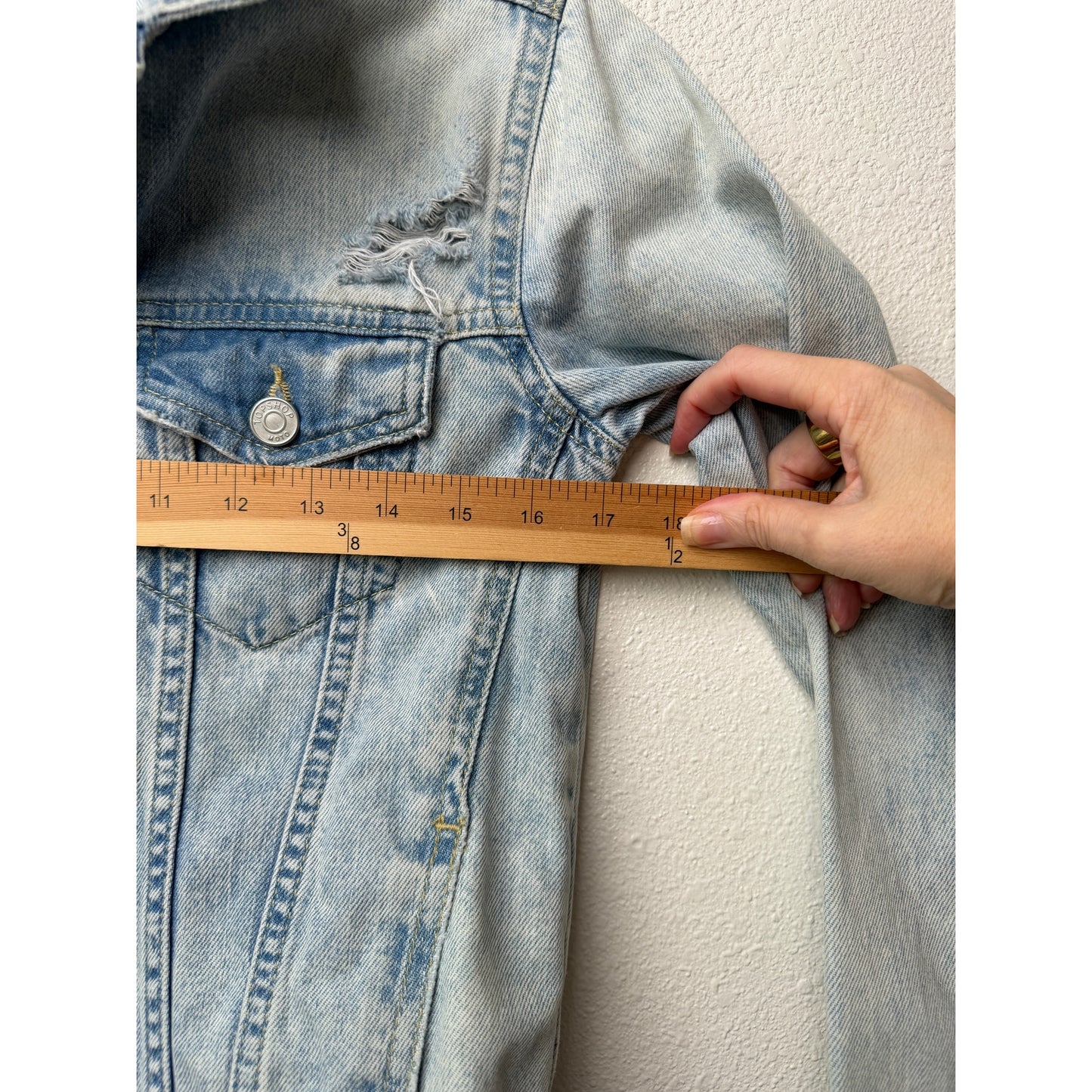Topshop Moto Light Wash Distressed Denim Jacket Women's 2