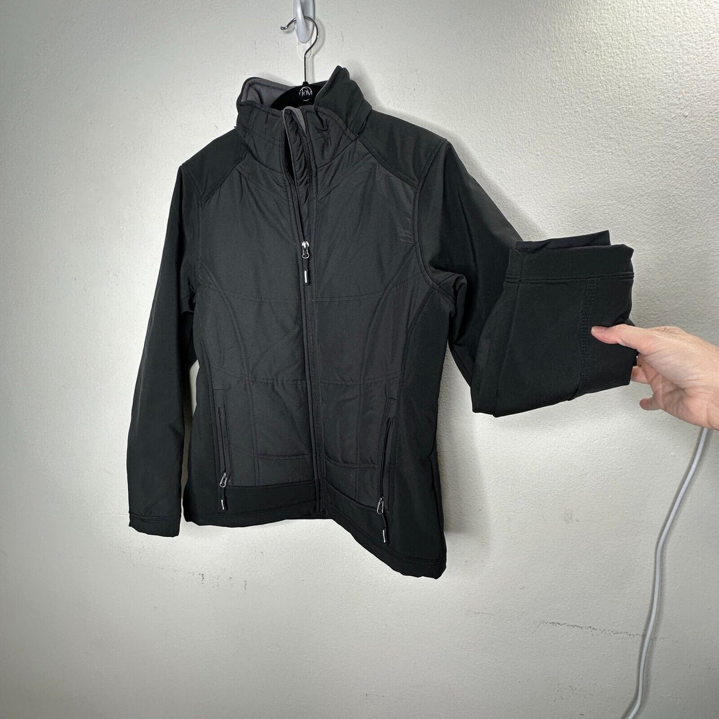 North End Sports Weather Technology Black High Collar Zip Jacket & Pockets S