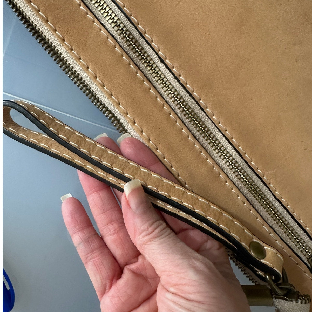 Pratesi Firenze Raggioli 455 Bruce Leather Wristlet Clutch