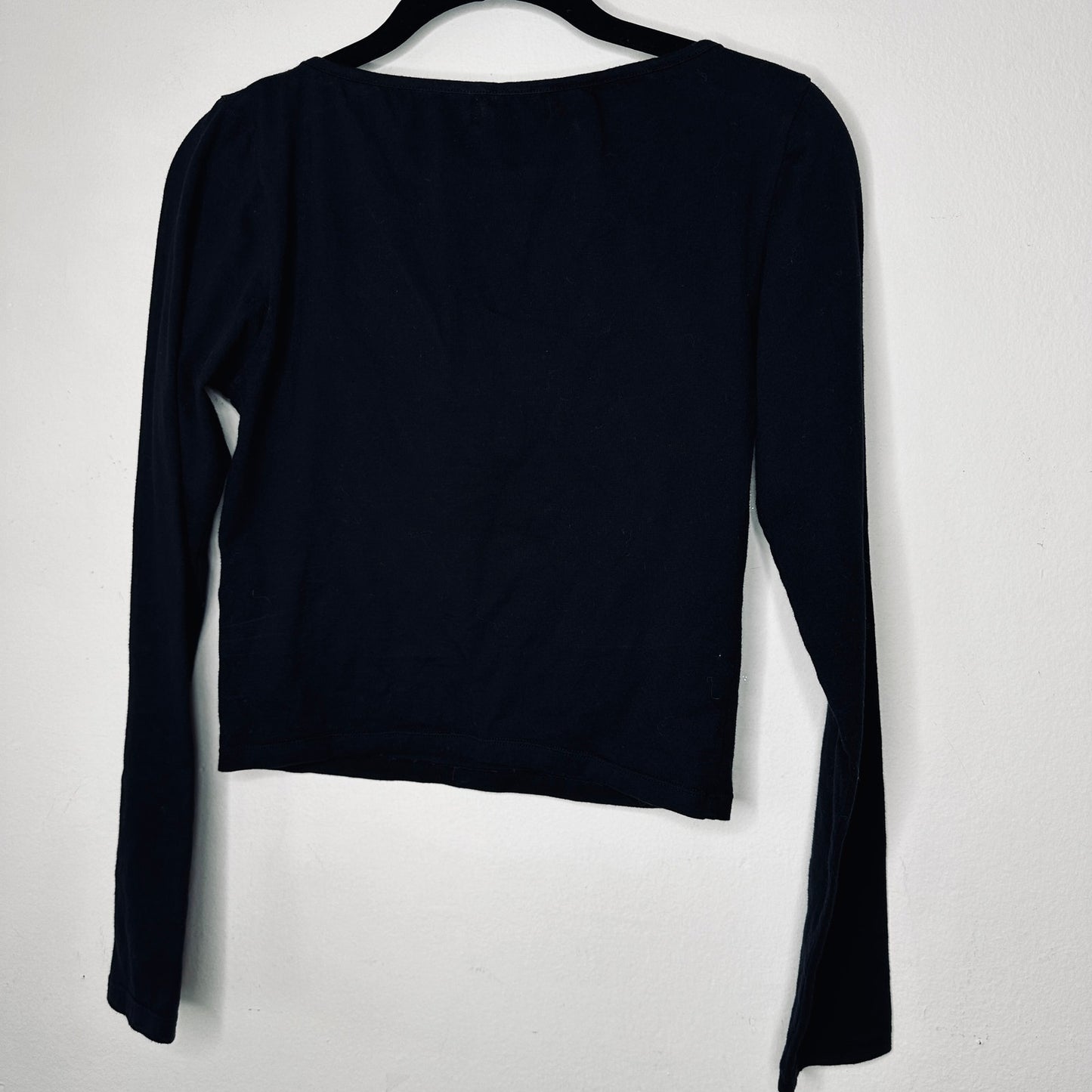 Motel Black Long Sleeve Round Neck Top