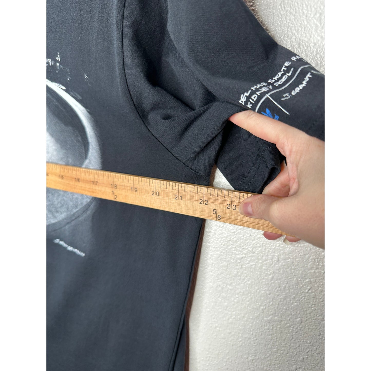 Adidas Black Del Mar Skate Ranch Kidney Pool 1985 Graphic Tee XL