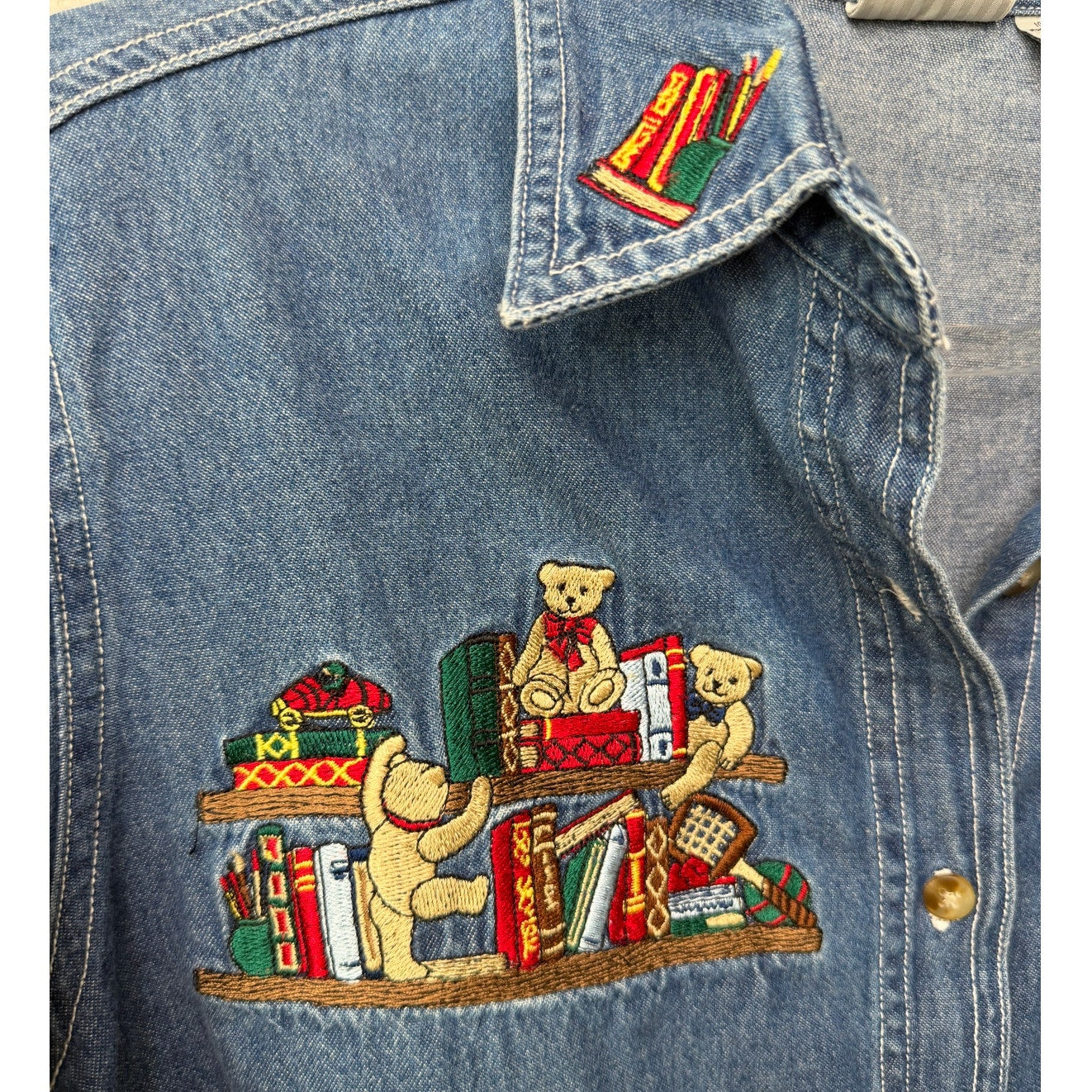 Vintage Cabin Creek Denim Shirt Embroidered Teddy Bears Books Women PL