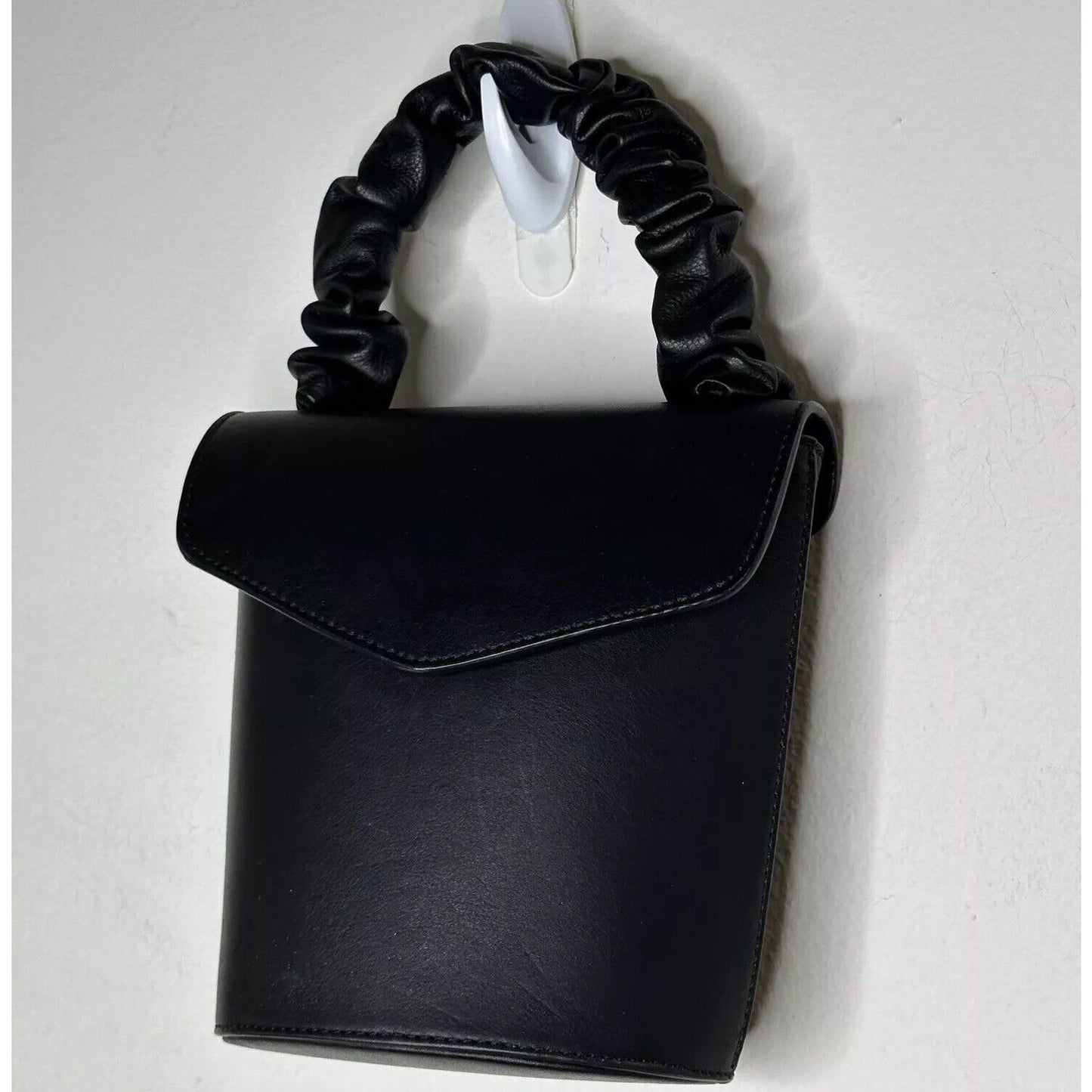 NWOT & Other Stories Black Scrunchy Handle Leather Barrel Snap Purse Satchel
