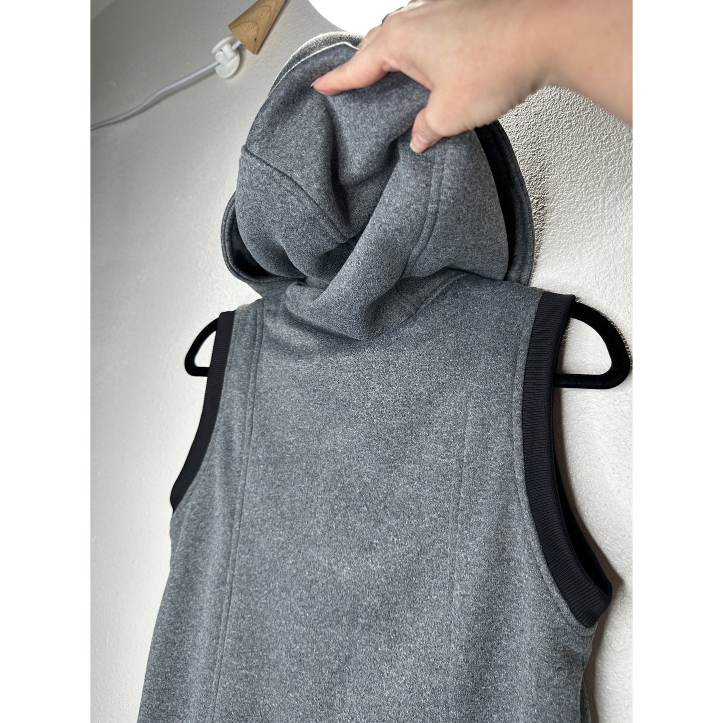 Burton Gray & Black Dry Ride Starr Hooded Zip Snowboard Vest M