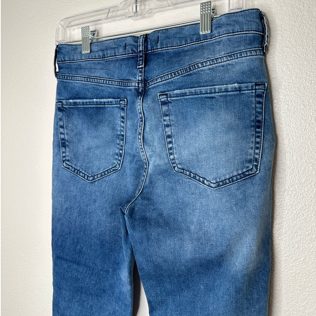 Free People Medium Wash Distressed Knee High Waist Skinny Jeans 29