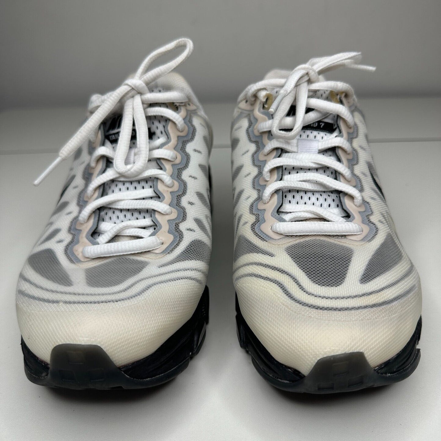 Nike Cream White Black Gray Tailwind 7 Max Air Womens Running Sneakers Size 9