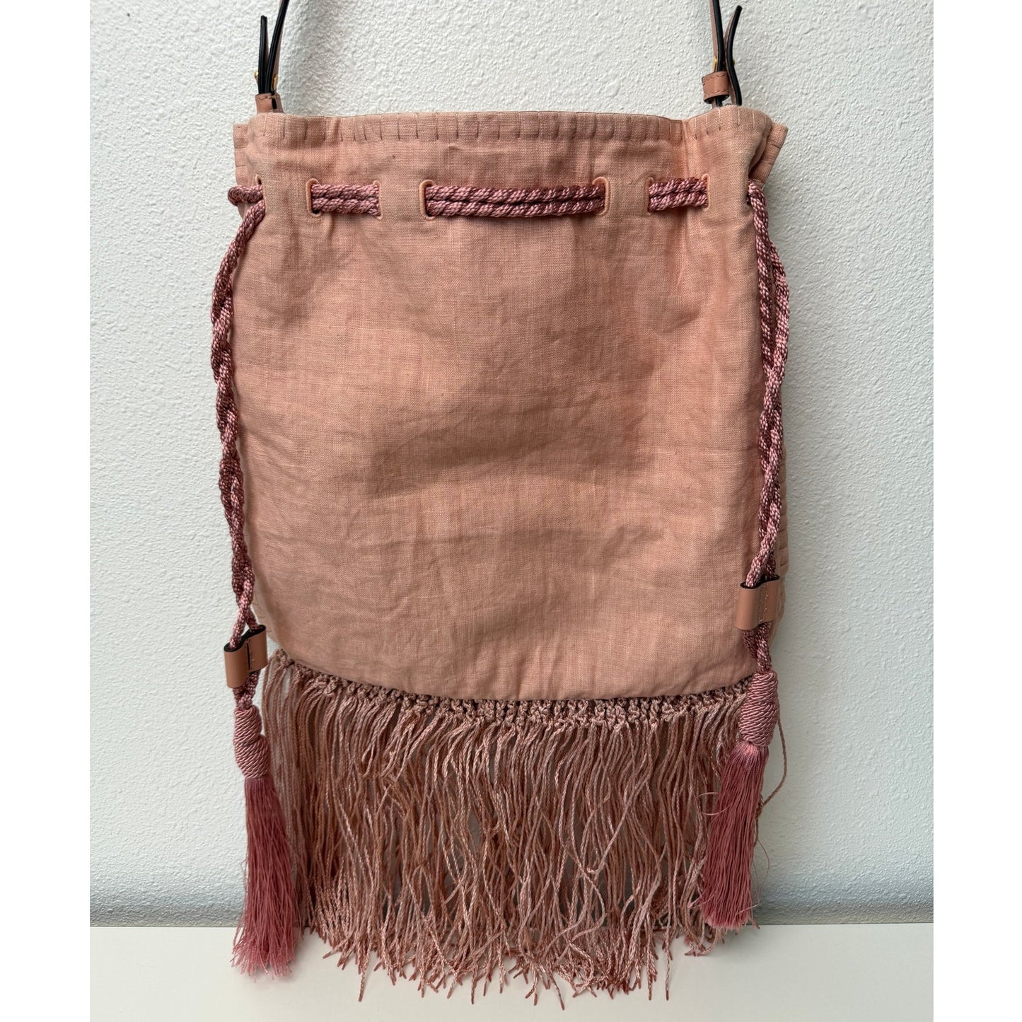 NWOT Valentino Garavani Nellcôte Pink Linen Floral Fringe Crossbody Bag